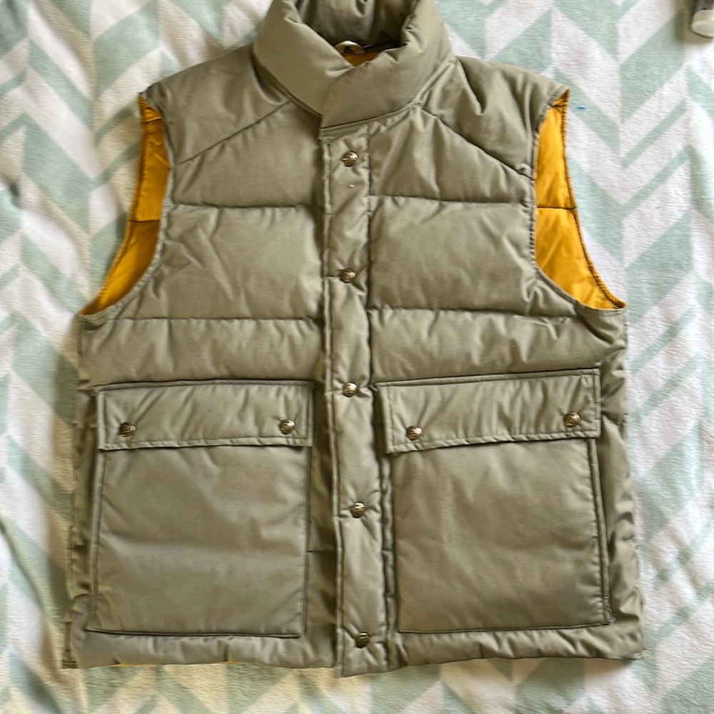 Eddie Bauer thick vest